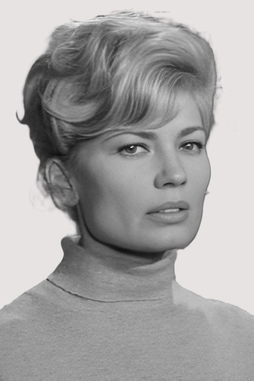 Nadia Sanders