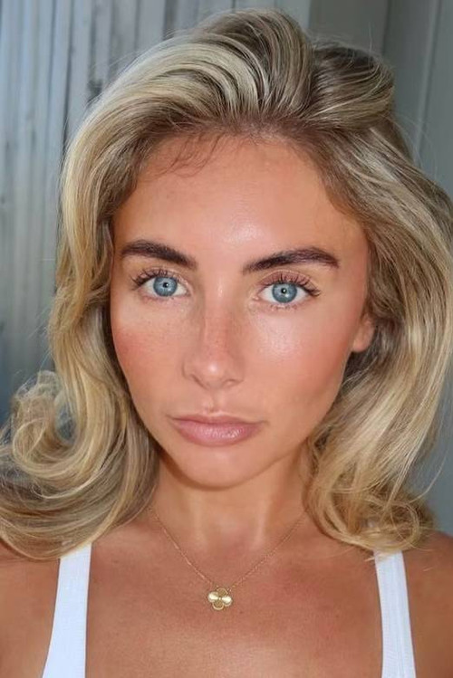 Bonnie Blue